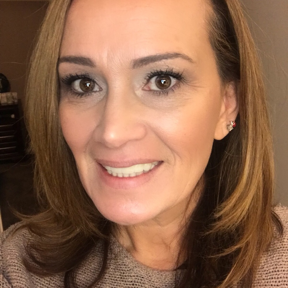 Meet your Posher, Joann